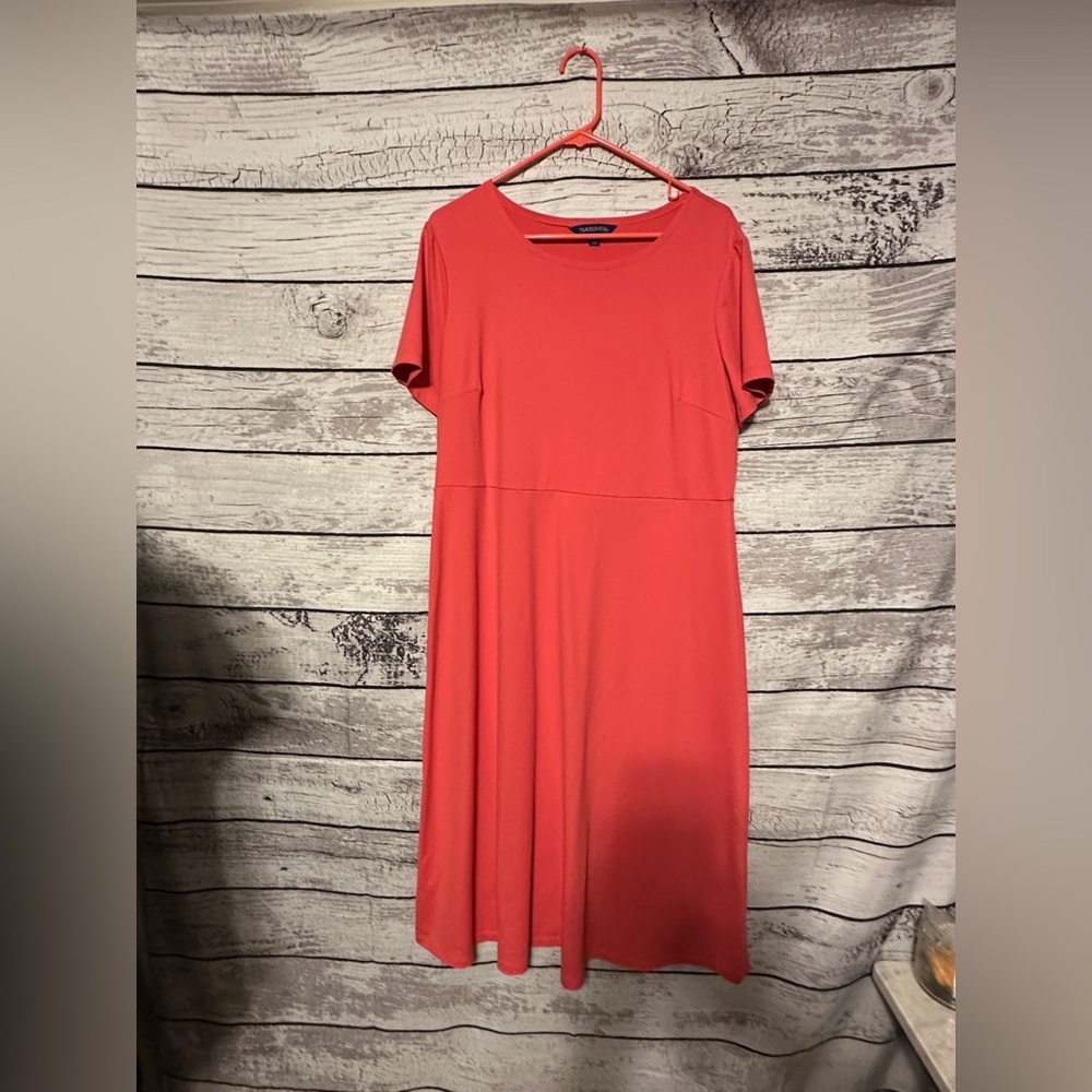 Travelsmith Coral Short Sleeve Midi Dress Size L Stretch Travel Knit